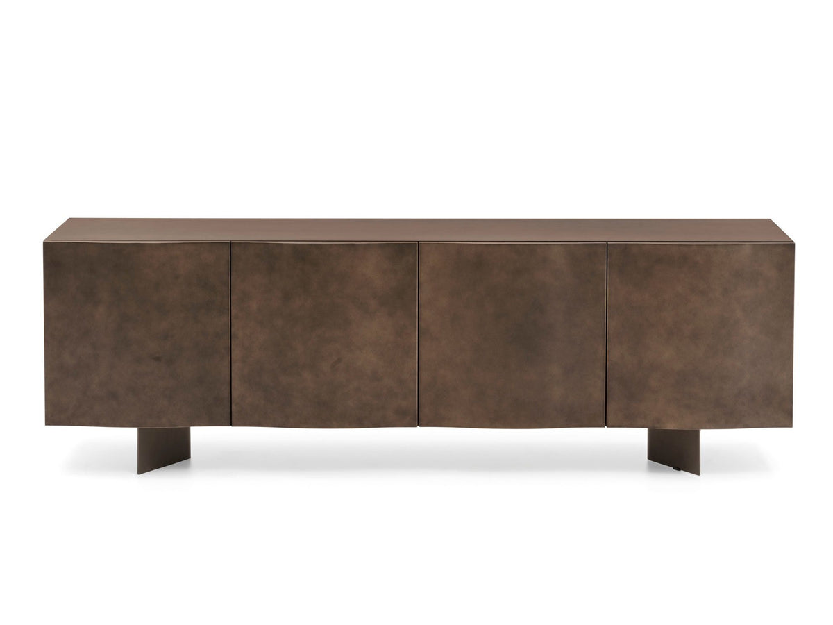 Sinuosa Sideboard - official studio photography